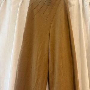 Elegant Brown wool pants